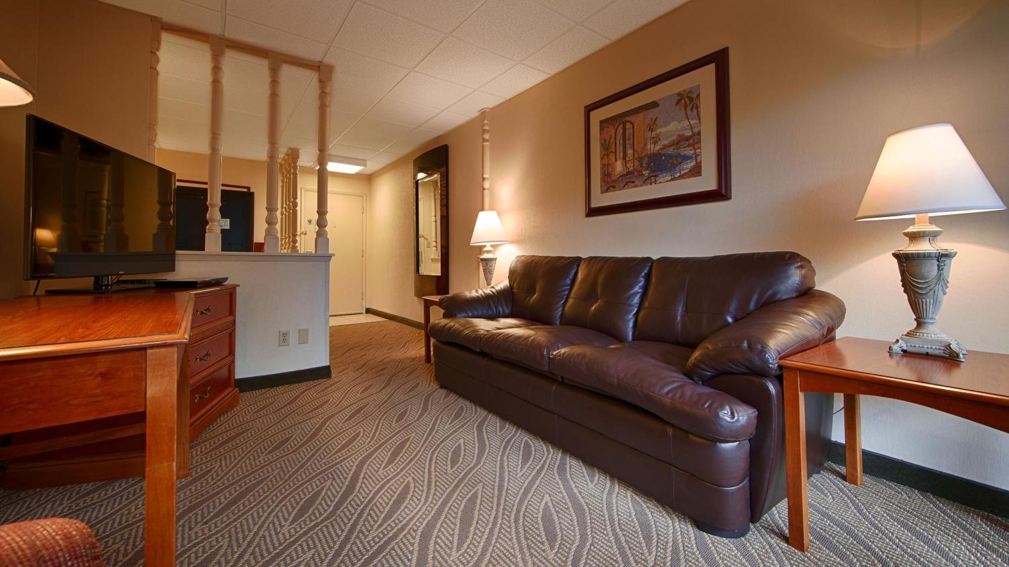 Hotel Western Inn&suites 3*